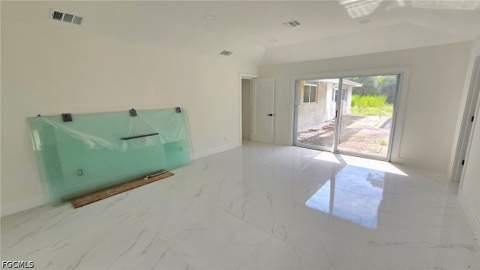 3689 Liberty Sq, Fort Myers FL - photo 16 of 27