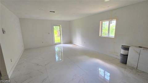 3689 Liberty Sq, Fort Myers FL - photo 22 of 27