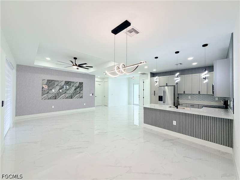 3 bedroom SingleFamilyResidence at 3203 10th St W, Lehigh Acres, Lehigh Acres — photo 2