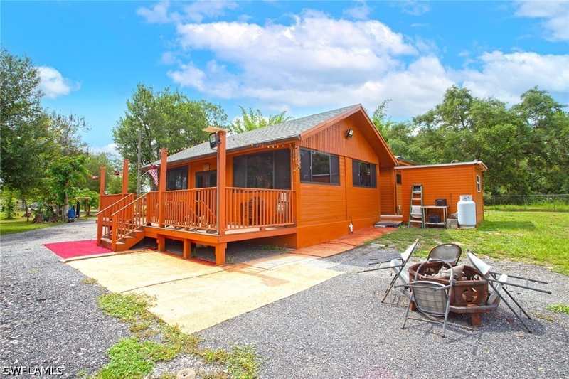 2 bedroom SingleFamilyResidence at 410 N Cabbage Palm St, Montura Ranch Estates, Clewiston — photo 1