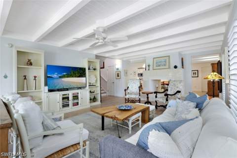 1063 Frank Whiteman Blvd, Naples FL - photo 6 of 34