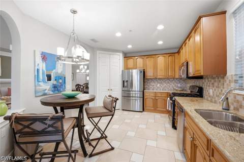 9038 Cascada Way 101, Naples FL - photo 13 of 19
