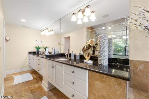 1920 Virginia Ave 902, Fort Myers FL - photo 12 of 50