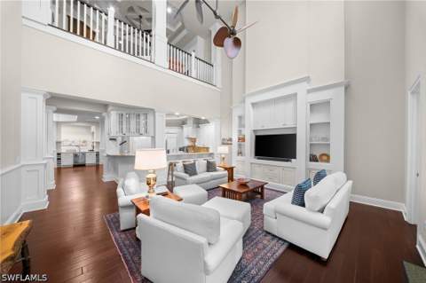 529 Fairway Ter, Naples FL - photo 9 of 49