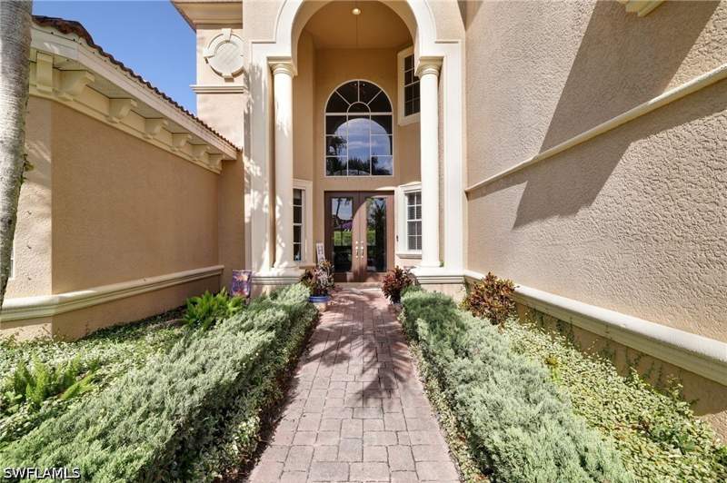 5 bedroom SingleFamilyResidence at 19428 La Serena Dr, Belle Lago, Estero — photo 4