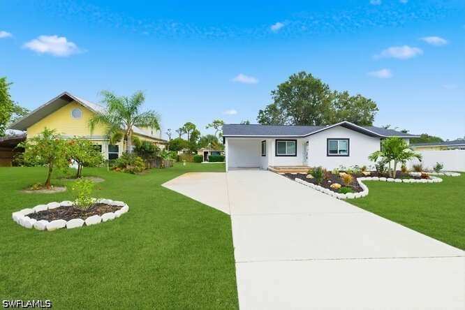 3 bedroom SingleFamilyResidence at 18573 Tulip Rd, San Carlos Park, Fort Myers — photo 1