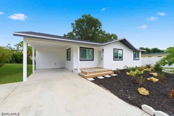 3 bedroom SingleFamilyResidence at 18573 Tulip Rd, San Carlos Park, Fort Myers — photo 2