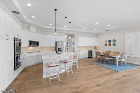 2439 Breakwater Way 9102, Naples FL - photo 12 of 41