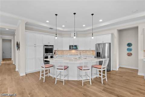 2439 Breakwater Way 9102, Naples FL - photo 13 of 41