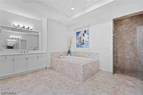 2439 Breakwater Way 9102, Naples FL - photo 23 of 41