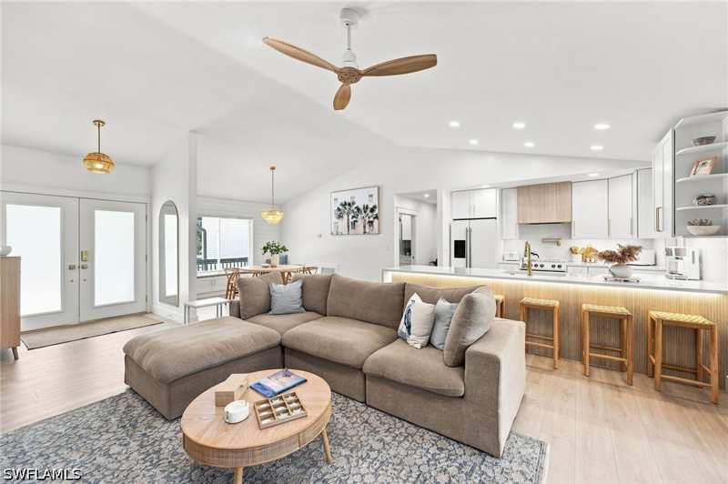 3 bedroom SingleFamilyResidence at 13270 Electron Dr, Cottage Point Unrec, Fort Myers — photo 1