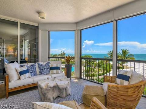 8473 Bay Colony Dr 304, Naples FL - photo 10 of 49