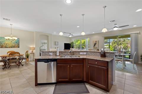 12841 Seaside Key Ct, North Fort Myers FL - photo 6 of 37