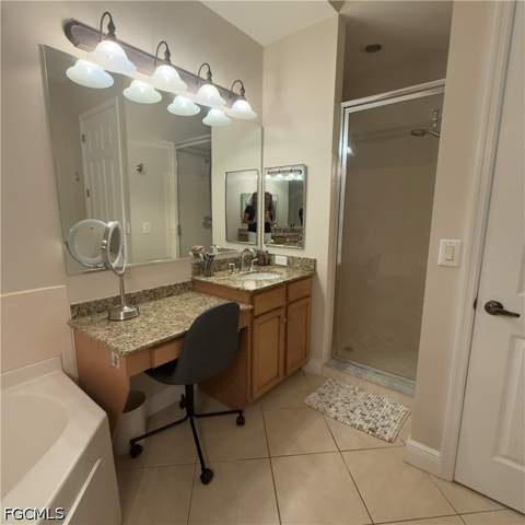 182 Shadroe Cove Cir 802, Cape Coral FL - photo 18 of 38