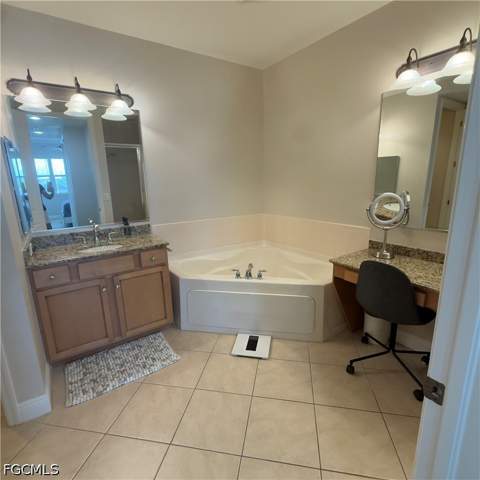 182 Shadroe Cove Cir 802, Cape Coral FL - photo 21 of 38