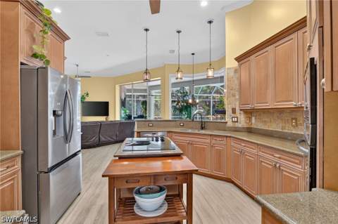 5771 Dogwood Way, Naples FL - photo 11 of 48