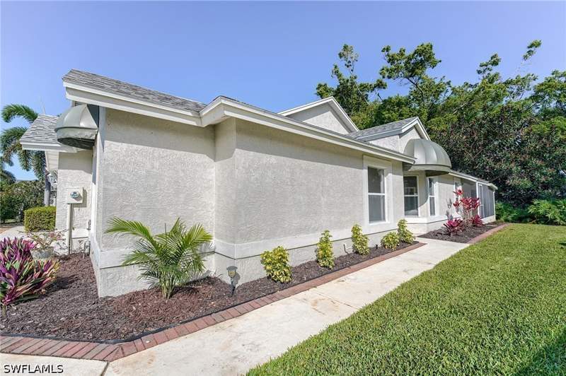 2 bedroom Attached at 20850 Blacksmith Forge, Villages At Country Creek, Estero — photo 2