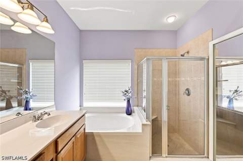 11740 Carradale Ct, Naples FL - photo 15 of 50