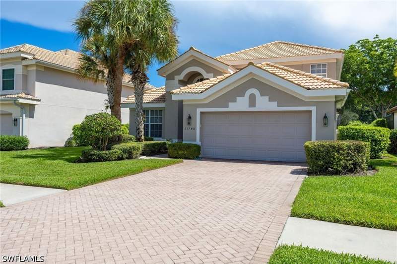 3 bedroom SingleFamilyResidence at 11740 Carradale Ct, Bramble Pointe, Naples — photo 2