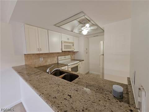 13238 Whitehaven Ln 1201, Fort Myers FL - photo 8 of 34
