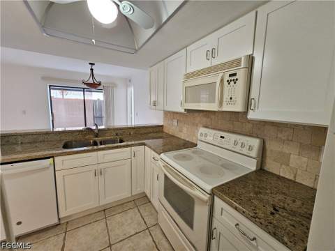 13238 Whitehaven Ln 1201, Fort Myers FL - photo 9 of 34