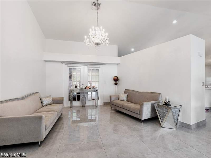 3 bedroom SingleFamilyResidence at 22690 Island Lakes Dr, Fountain Lakes, Estero — photo 3