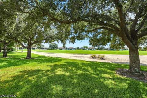 1892 Par Dr, Naples FL - photo 14 of 37