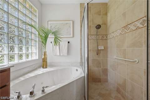 1892 Par Dr, Naples FL - photo 21 of 37