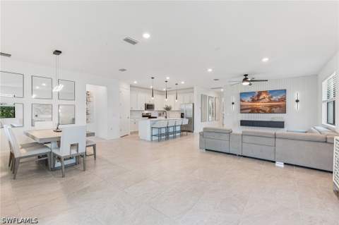 18230 Parksville Dr, Estero FL - photo 9 of 33