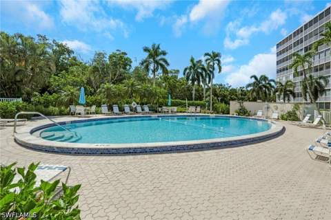 3 Bluebill Ave 107, Naples FL - photo 22 of 29