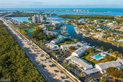 18032 San Carlos Blvd 99, Fort Myers Beach FL - photo 7 of 50