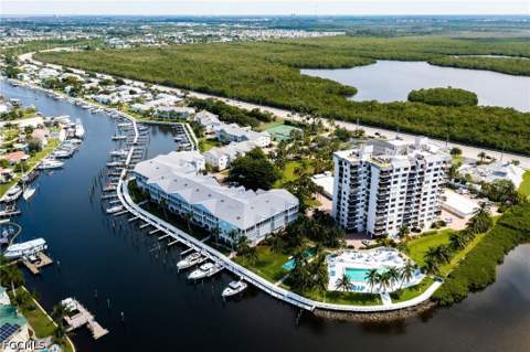 18032 San Carlos Blvd 99, Fort Myers Beach FL - photo 9 of 50
