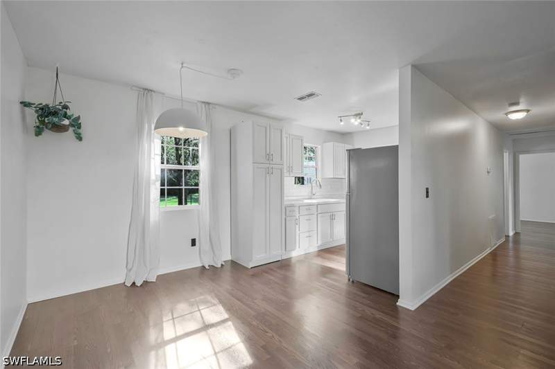 3 bedroom SingleFamilyResidence at 28431 Windsor Rd, Bonita Springs, Bonita Springs — photo 5