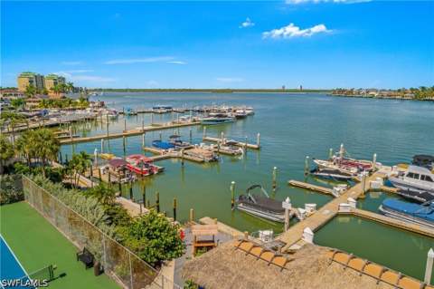 1024 Anglers Cv C308, Marco Island FL - photo 10 of 36