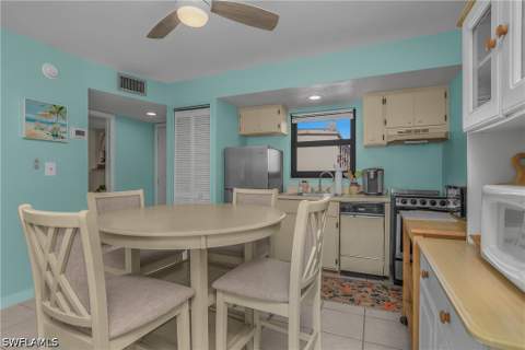 1024 Anglers Cv C308, Marco Island FL - photo 22 of 36