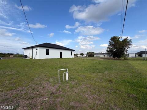 3931 Sunset Rd, Lehigh Acres FL - photo 11 of 13