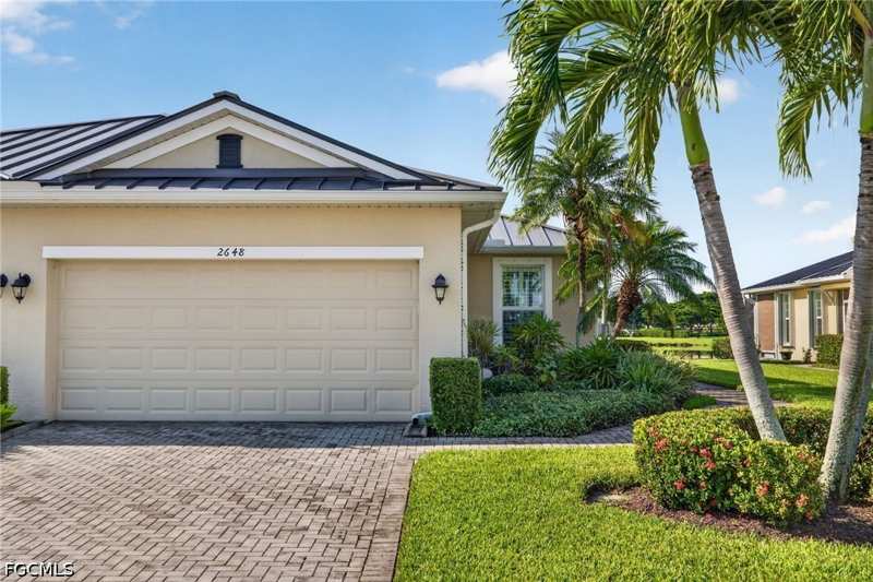 2 bedroom Attached at 2648 Anguilla Dr, Sandoval, Cape Coral — photo 1