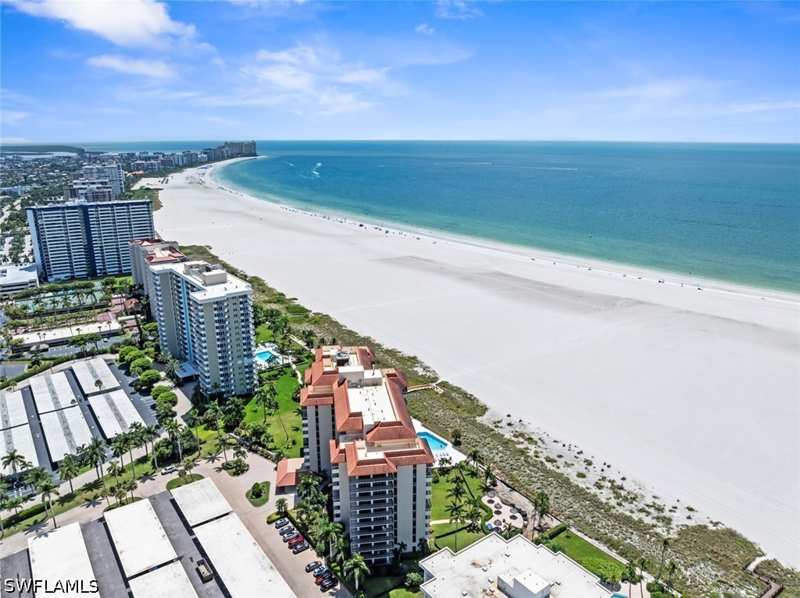 1 bedroom Condominium at 180 Seaview Ct 314, Tradewinds Apts Of Marco Island, Marco Island — photo 1