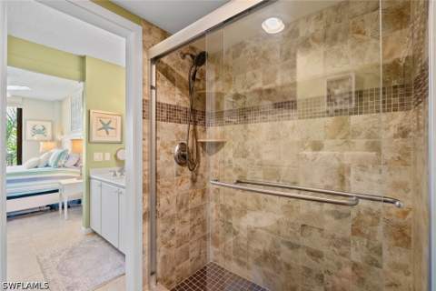 180 Seaview Ct 314, Marco Island FL - photo 17 of 41