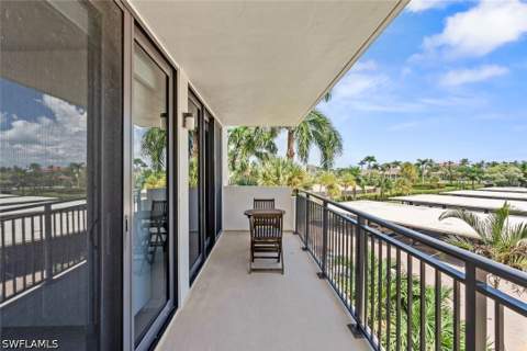 180 Seaview Ct 314, Marco Island FL - photo 23 of 41