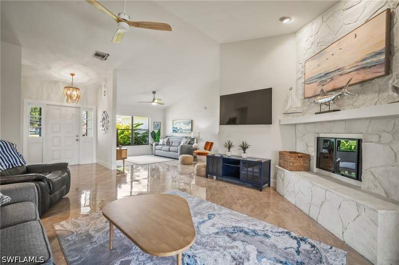 3 bedroom SingleFamilyResidence at 20640 Porthole Ct, Quarterdeck Cove, Estero — photo 2
