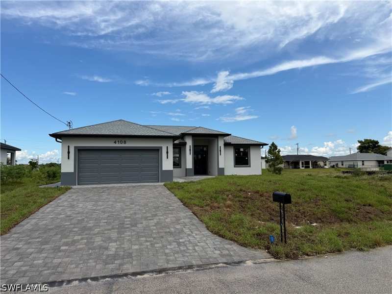 4 bedroom SingleFamilyResidence at 4108 33rd St SW, Lehigh Acres, Lehigh Acres — photo 1