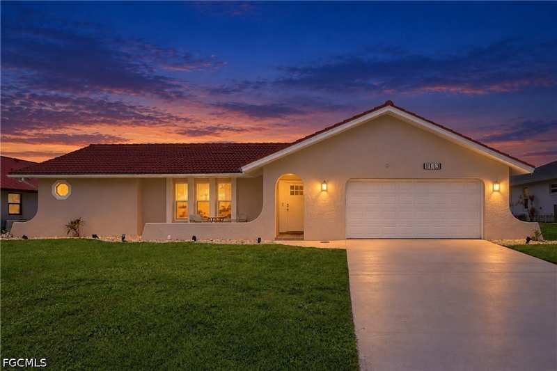 3 bedroom SingleFamilyResidence at 1113 SE 17th St, Cape Coral, Cape Coral — photo 1