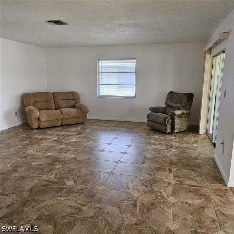 2 bedroom Condominium at 317 Maycrest Rd 317, Lehigh Estates, Lehigh Acres — photo 5