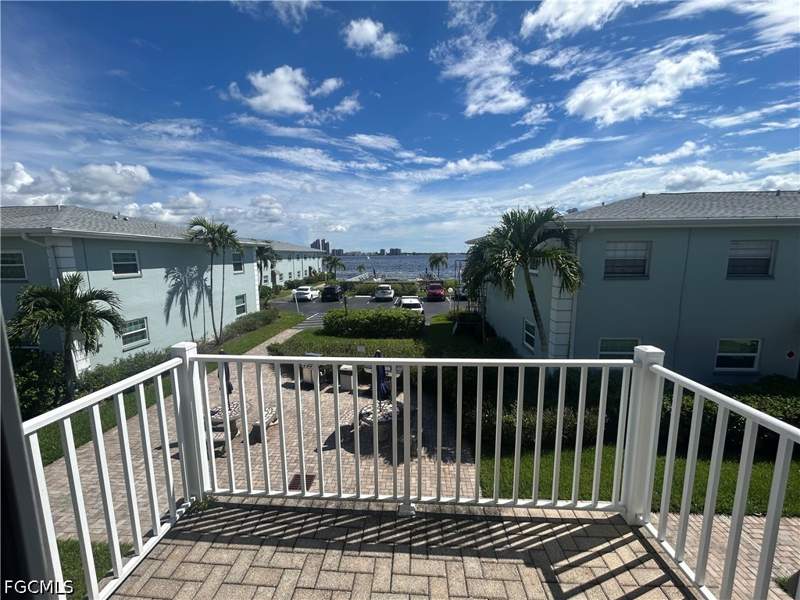 1 bedroom Condominium at 3338 N Key Dr 4, Palms At Waters Edge, North Fort Myers — photo 3