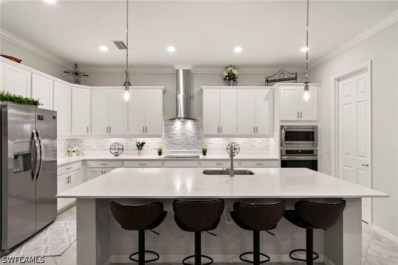 3 bedroom SingleFamilyResidence at 5997 Berwick Ln, The National Golf & Country Club At Ave Maria, Ave Maria — photo 2