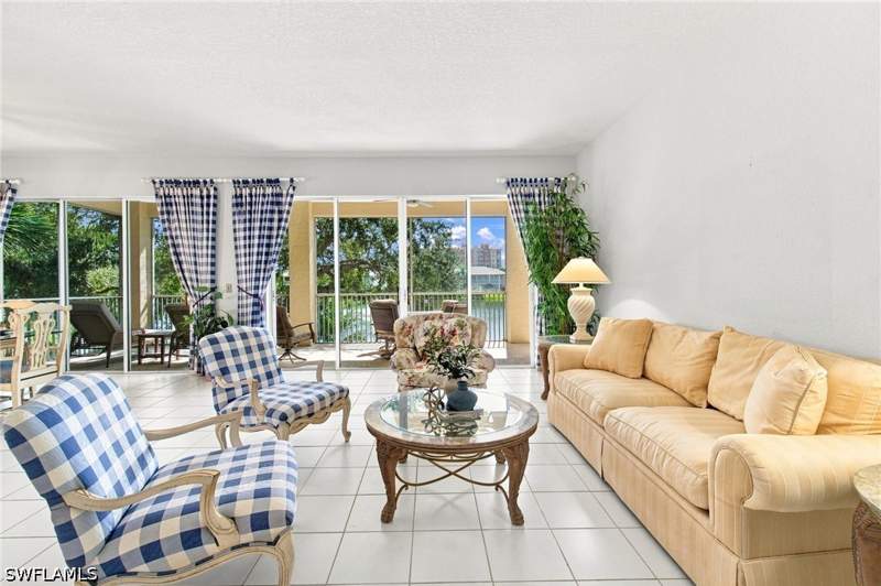 3 bedroom Condominium at 620 Vintage Reserve Ln C, Vintage Reserve, Naples — photo 5