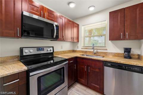 499 Forest Lakes Blvd 201, Naples FL - photo 14 of 30