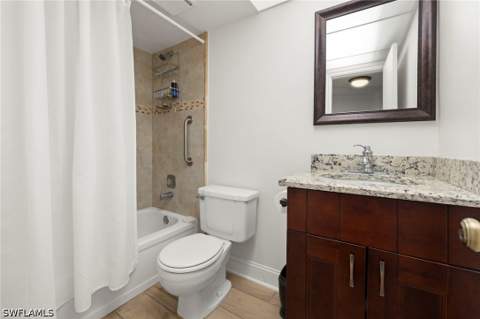 499 Forest Lakes Blvd 201, Naples FL - photo 9 of 30