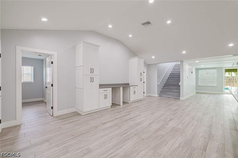 6 bedroom SingleFamilyResidence at 5534 Cognac Dr, Whiskey Creek Club Estates, Fort Myers — photo 5